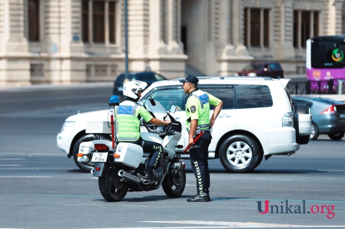 Peşə bayramında xidmətdə olan polislər - FOTOLAR